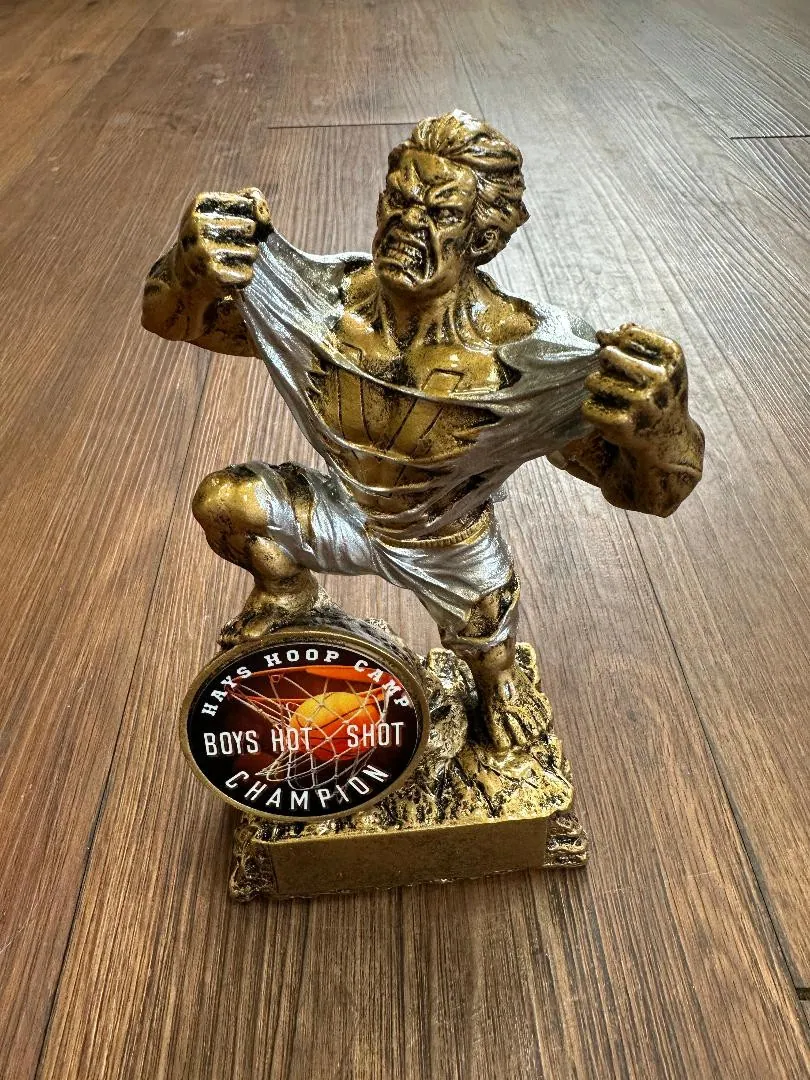 Monster Victory Resin: Custom  2" insert - 
6 3/4" Tall